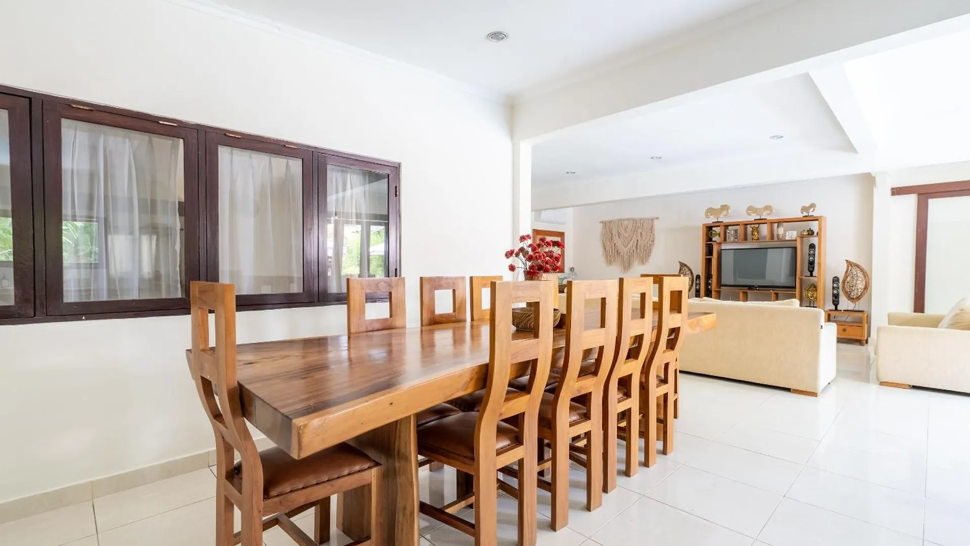 14 Bedroom Villa Vista Seminyak