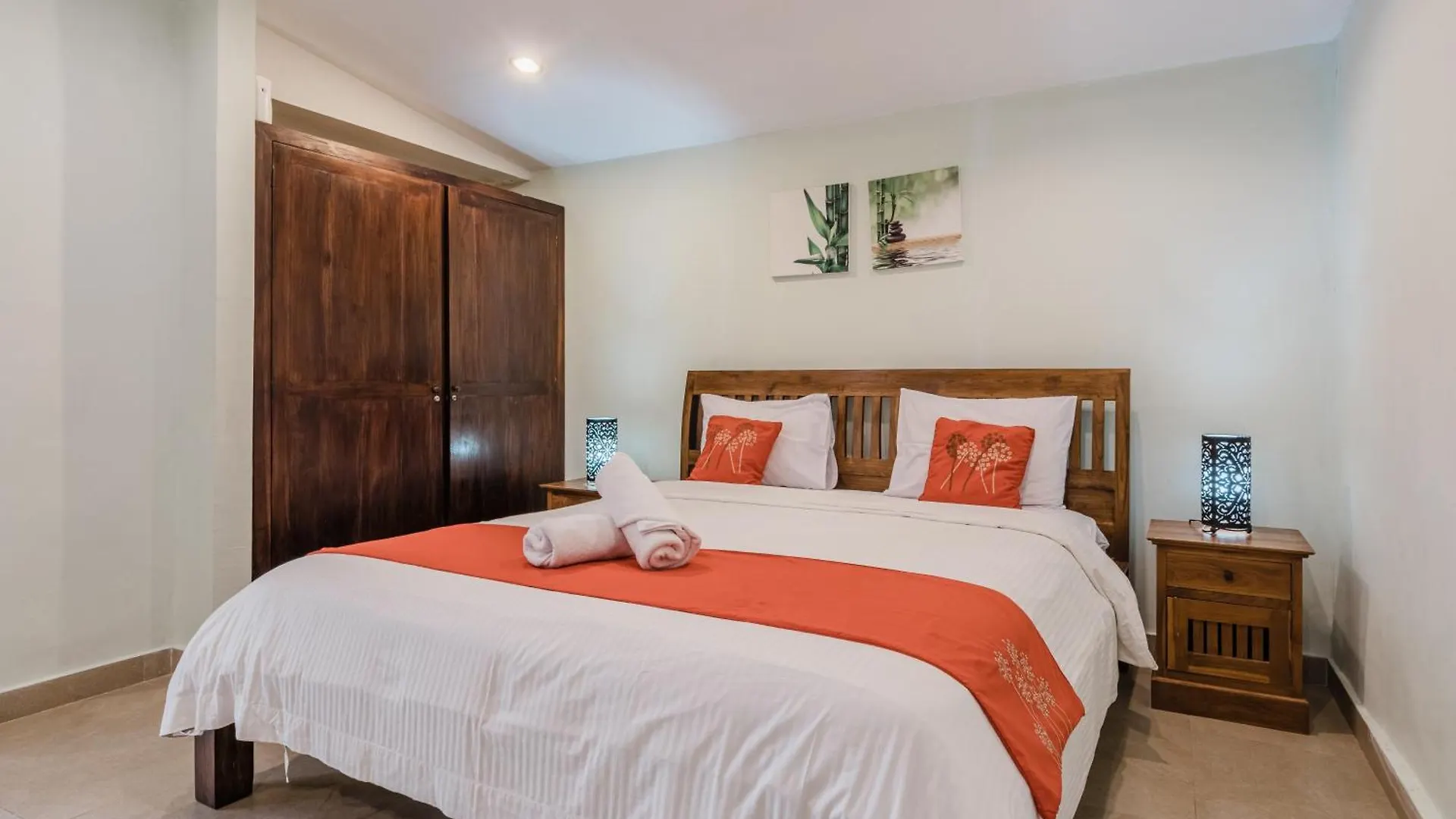 14 Bedroom Villa Vista Seminyak